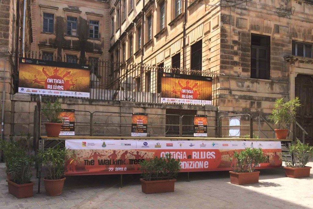 ASSOCIAZIONE CULTURALE ARTWORK - ORTIGIA IN BLUES 2016