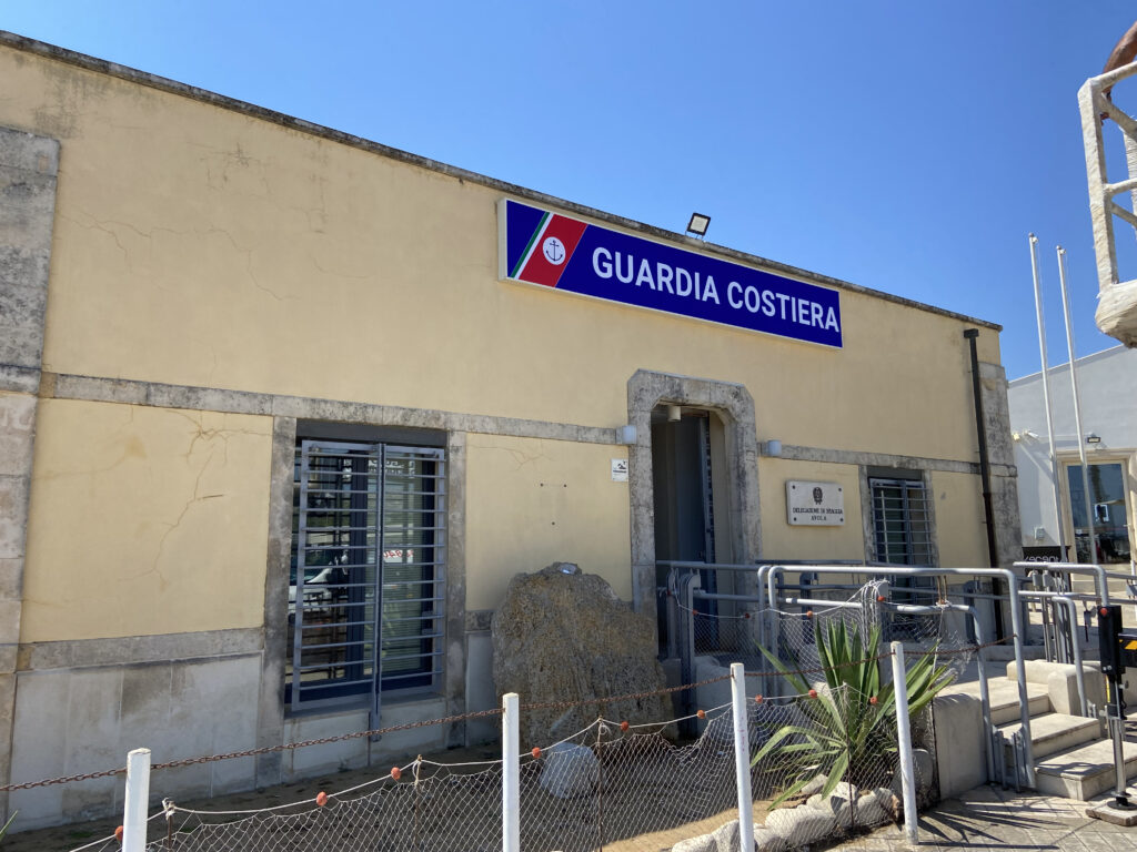 LINEA11 guardia costiera Avola